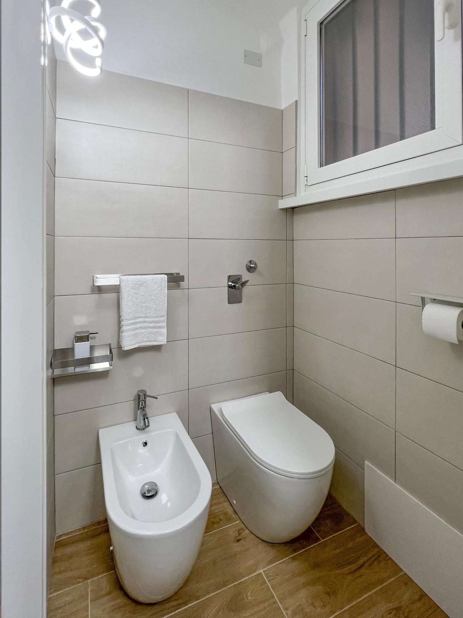 Loft32Pavia, Moderno Appartamento Di 60Mq In Zona Stazione Buitenkant foto